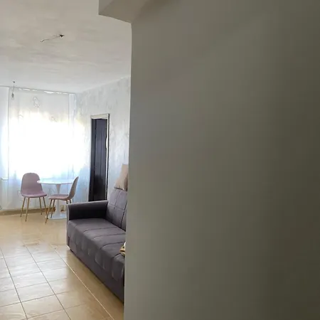 Sofi Apartment